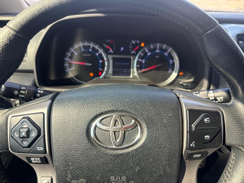 Toyota 4Runner SR5 4WD 2015