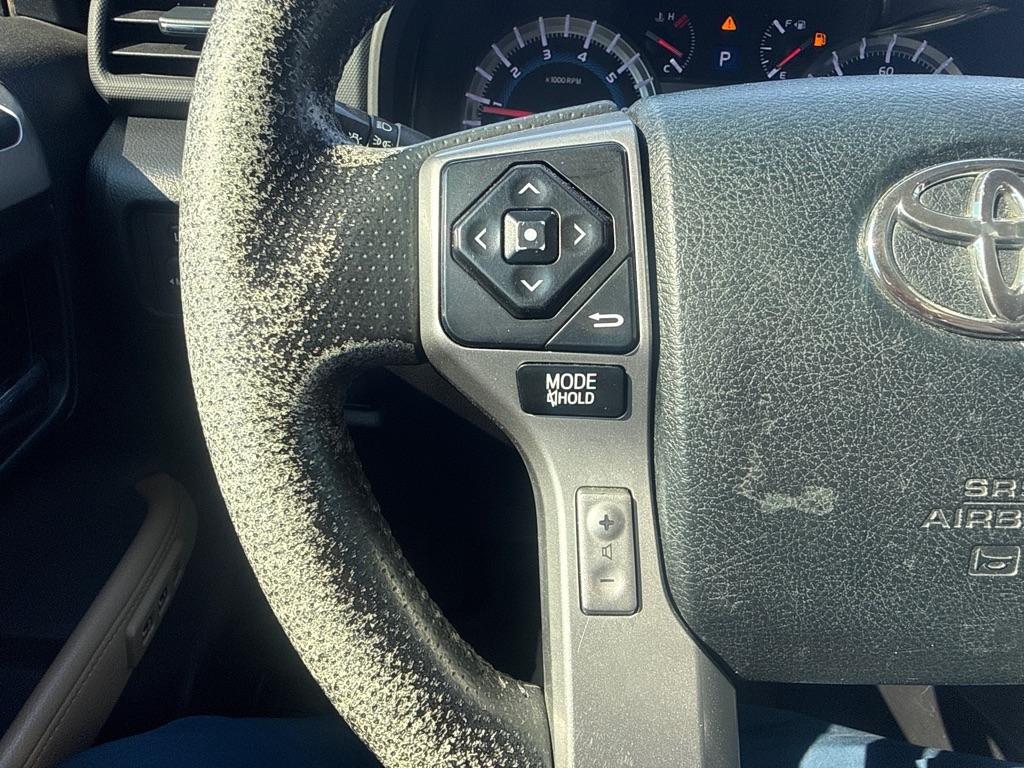 Toyota 4Runner SR5 4WD 2015