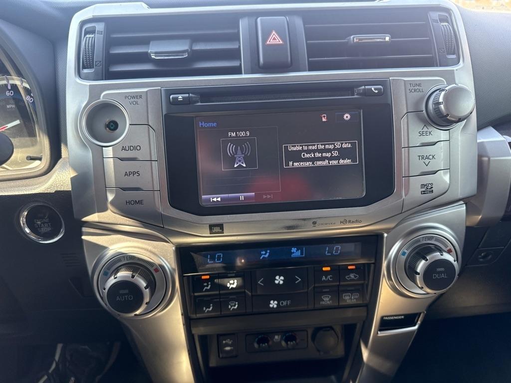 Toyota 4Runner SR5 4WD 2015