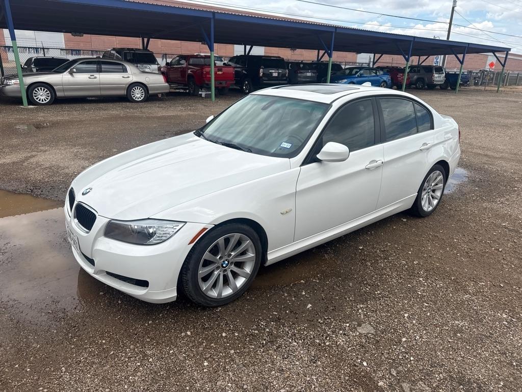 BMW 3-Series 328i 2011