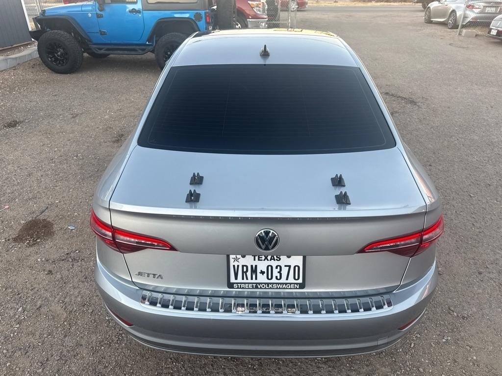 Volkswagen Jetta 1.4T S 8A 2021