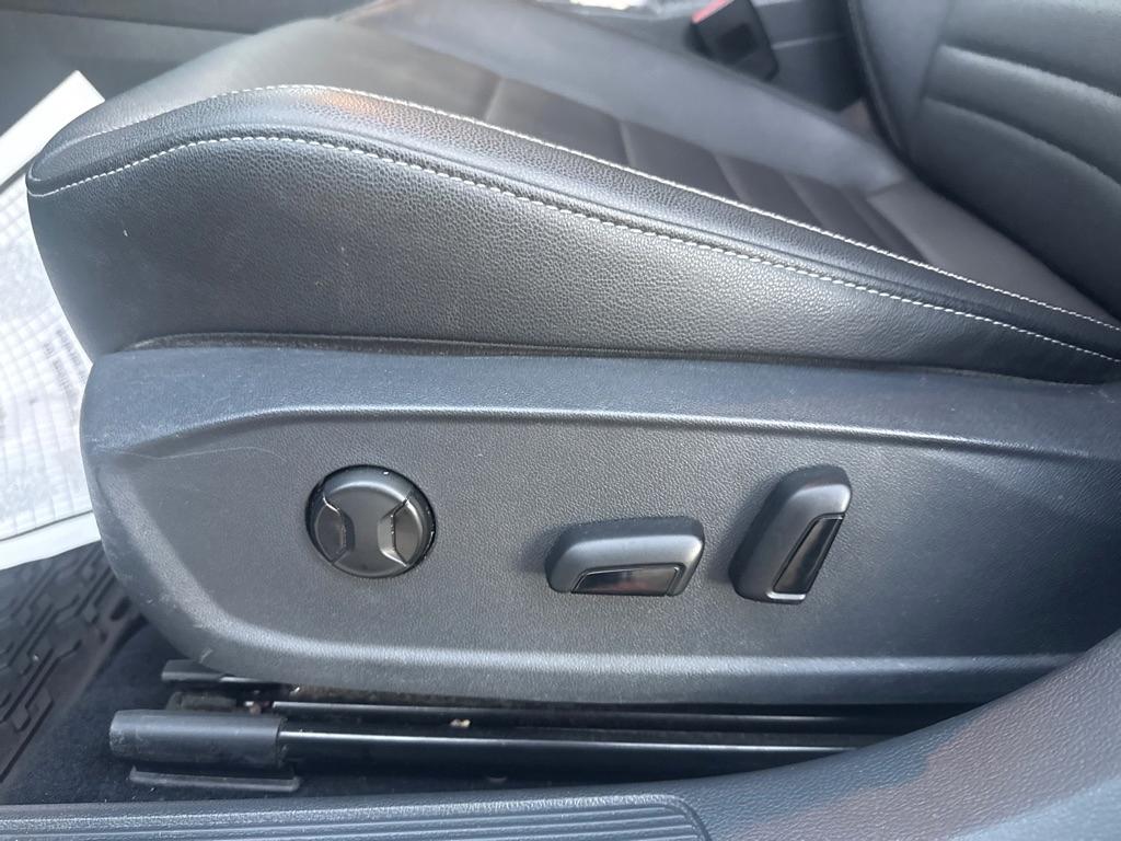 Volkswagen Jetta 1.4T S 8A 2021