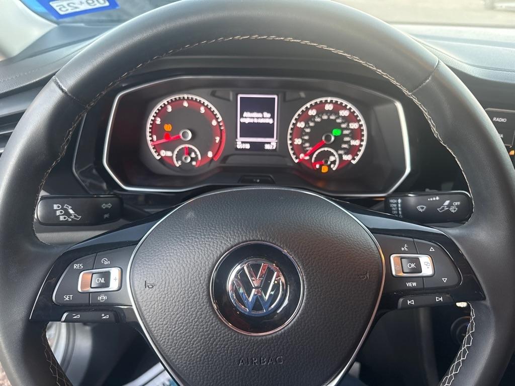Volkswagen Jetta 1.4T S 8A 2021