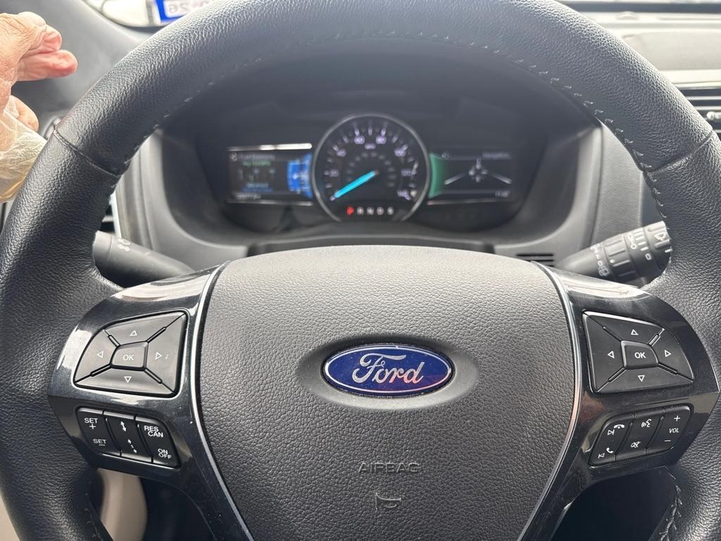 Ford Explorer Limited 4WD 2018