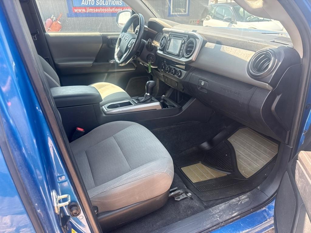 Toyota Tacoma SR5 Access Cab V6 6AT 4WD 2017