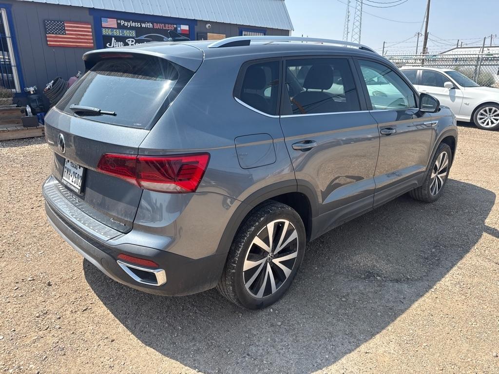 Volkswagen Taos SE 2022