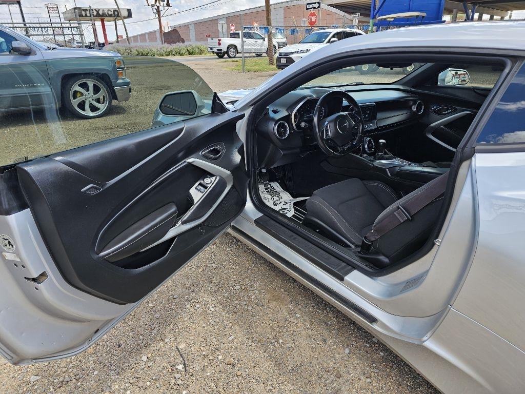 Chevrolet Camaro 1LS Coupe 2017