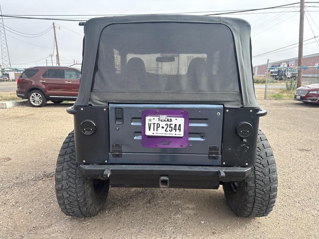 Jeep Wrangler Sahara 1997