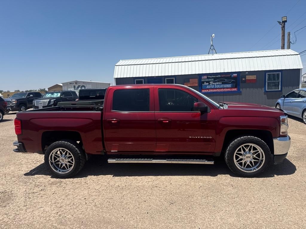 Chevrolet Silverado 1500 LT Crew Cab 2WD 2017