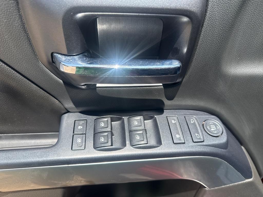 Chevrolet Silverado 1500 LT Crew Cab 2WD 2017