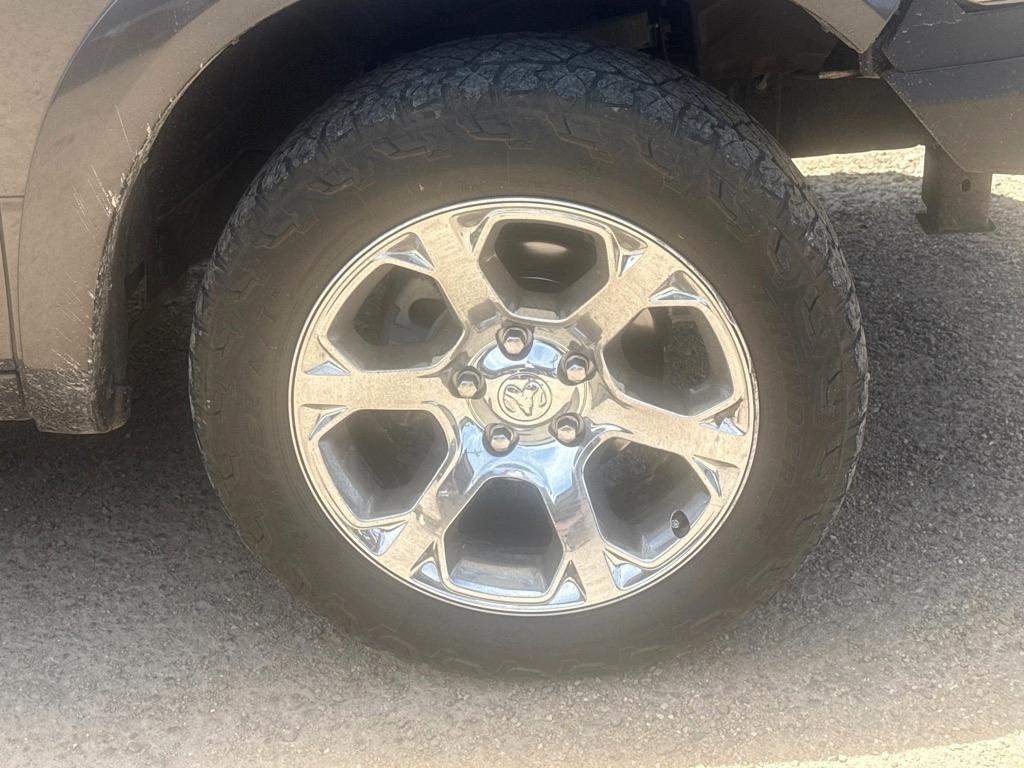 RAM 1500 Laramie Crew Cab SWB 4WD 2018