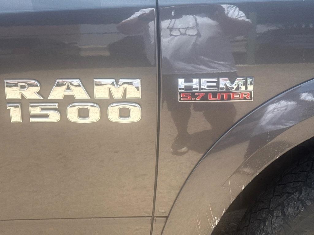 RAM 1500 Laramie Crew Cab SWB 4WD 2018