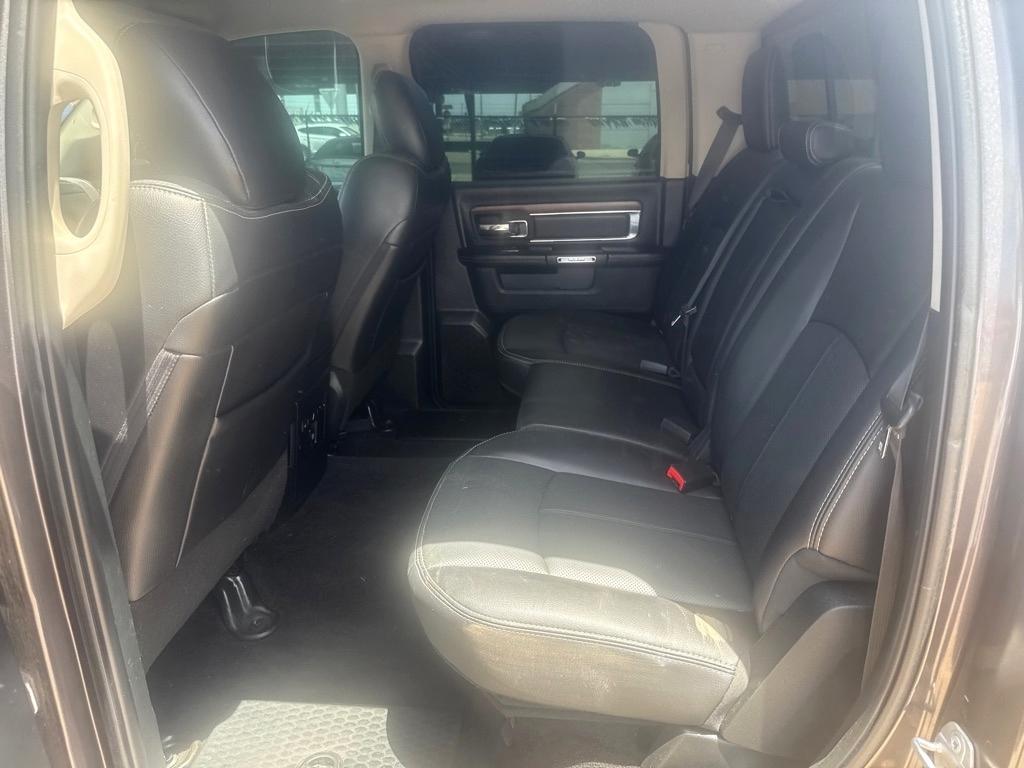 RAM 1500 Laramie Crew Cab SWB 4WD 2018