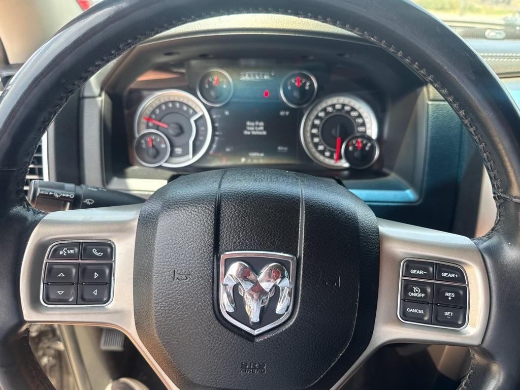 RAM 1500 Laramie Crew Cab SWB 4WD 2018