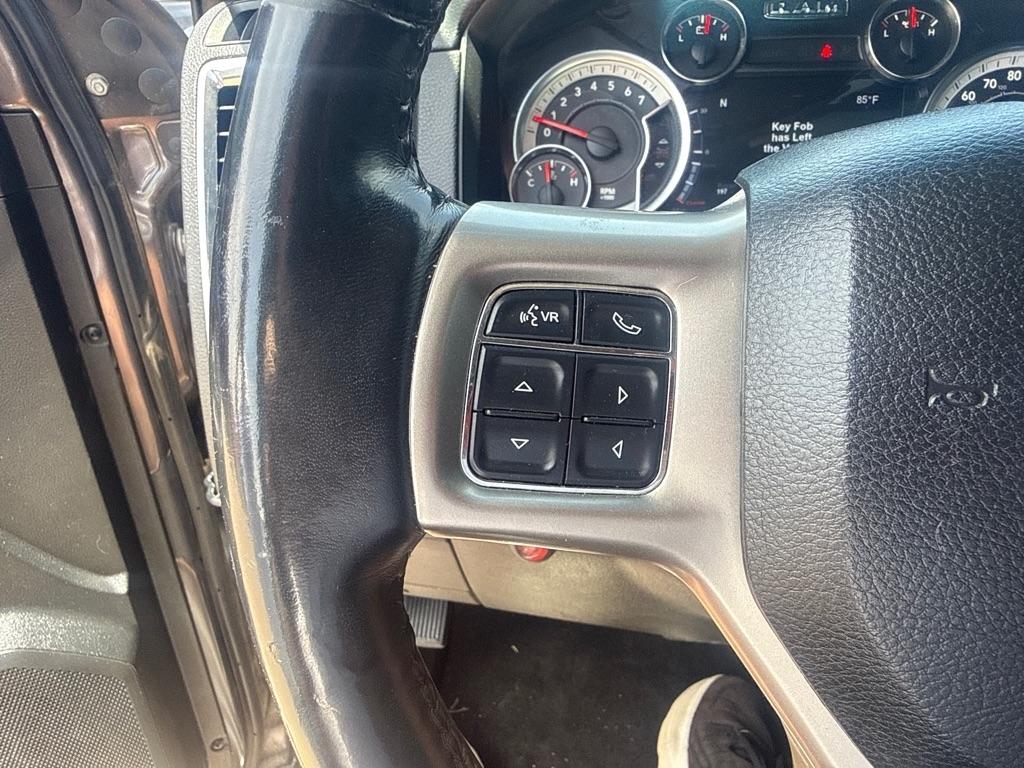 RAM 1500 Laramie Crew Cab SWB 4WD 2018
