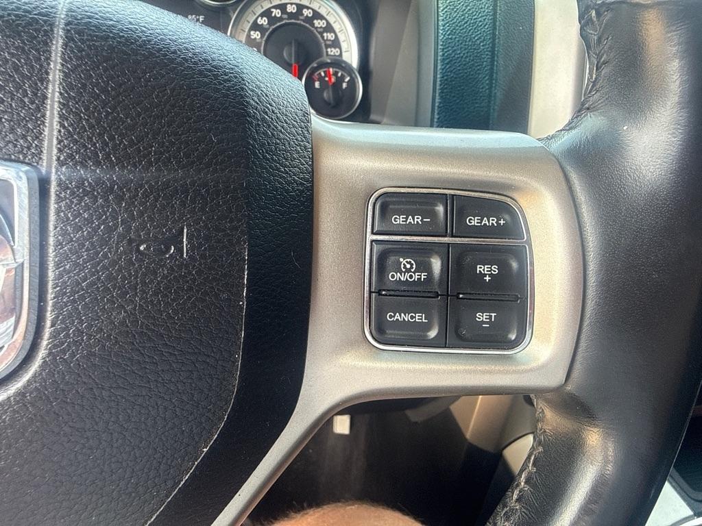 RAM 1500 Laramie Crew Cab SWB 4WD 2018