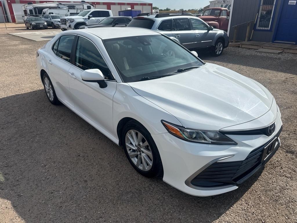 Toyota Camry LE 2022