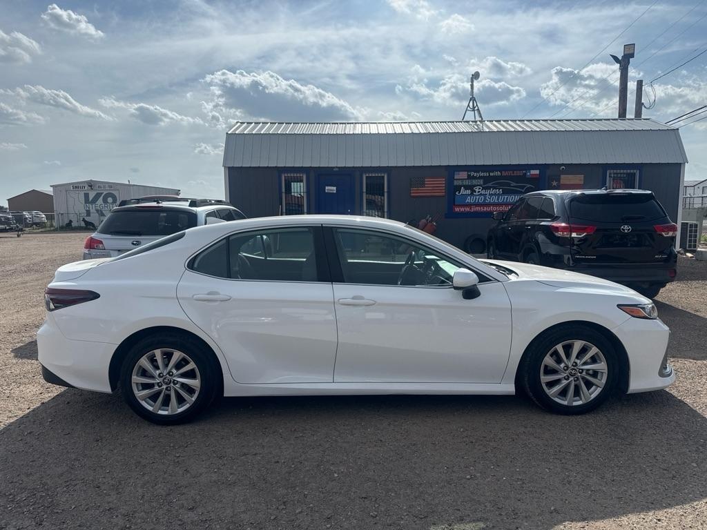 Toyota Camry LE 2022