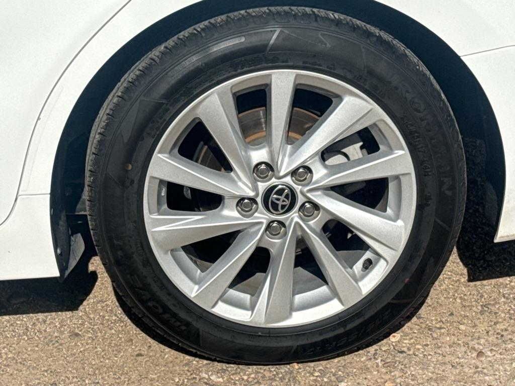 Toyota Camry LE 2022