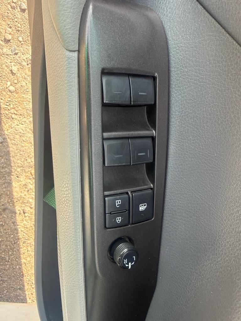 Toyota Camry LE 2022