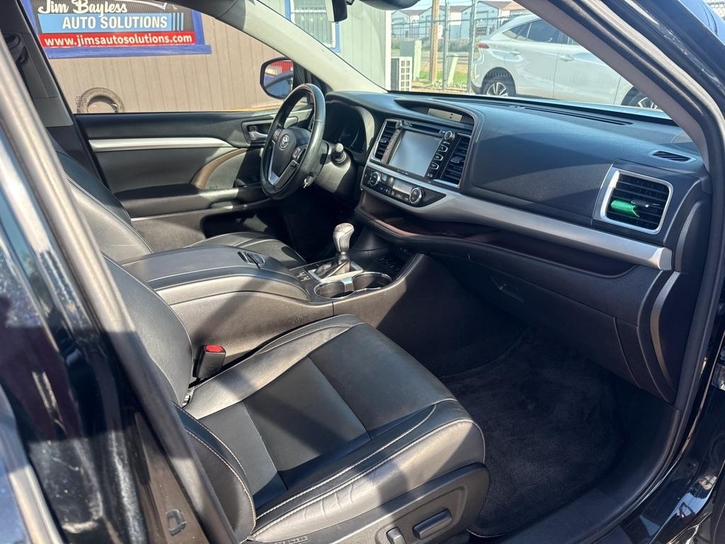 Toyota Highlander SE AWD V6 2018