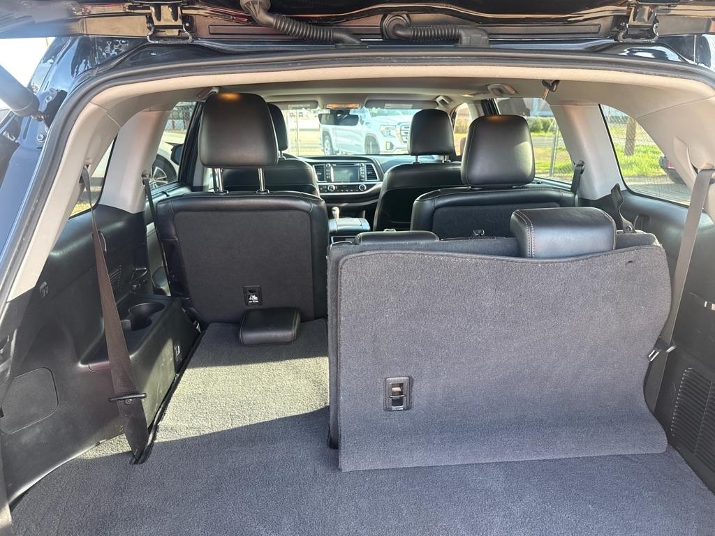 Toyota Highlander SE AWD V6 2018