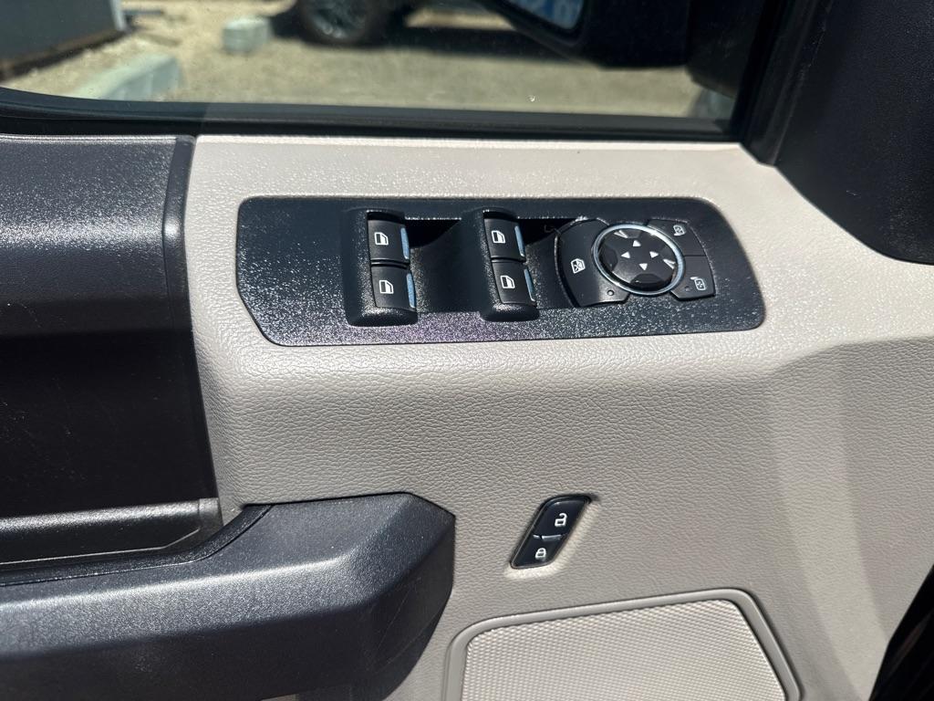 Ford F-150 XL SuperCrew 5.5-ft. Bed 4WD 2018