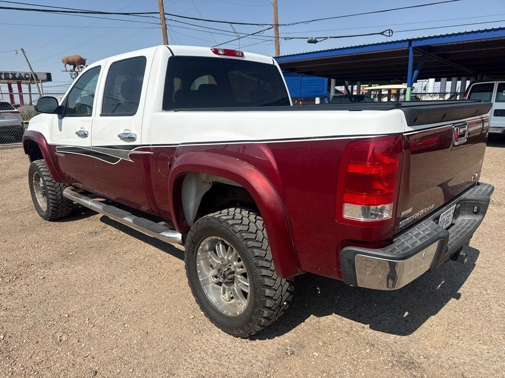 GMC Sierra 1500 SLE Crew Cab 4WD 2011