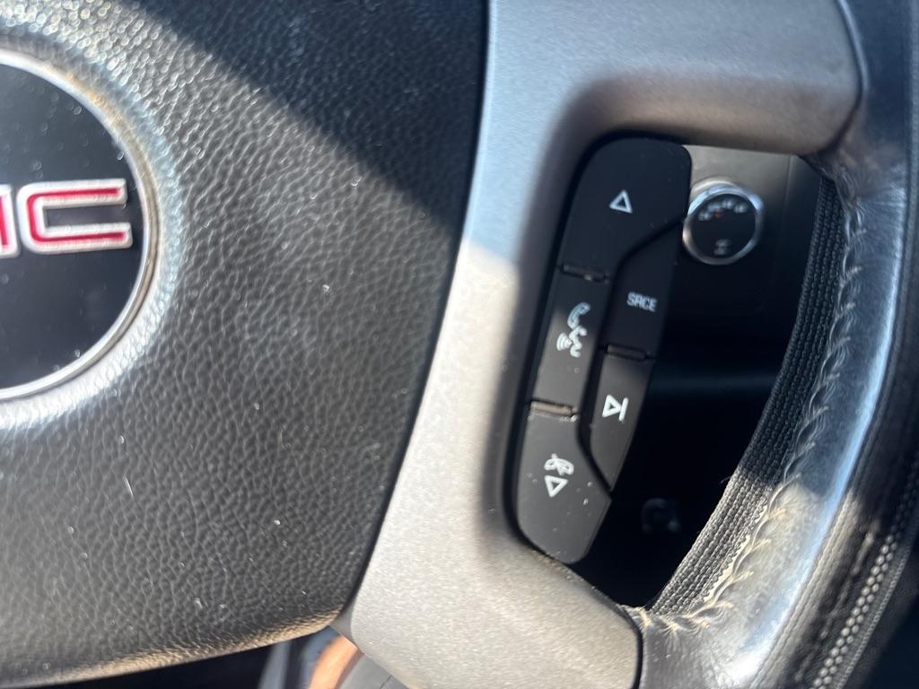 GMC Sierra 1500 SLE Crew Cab 4WD 2011