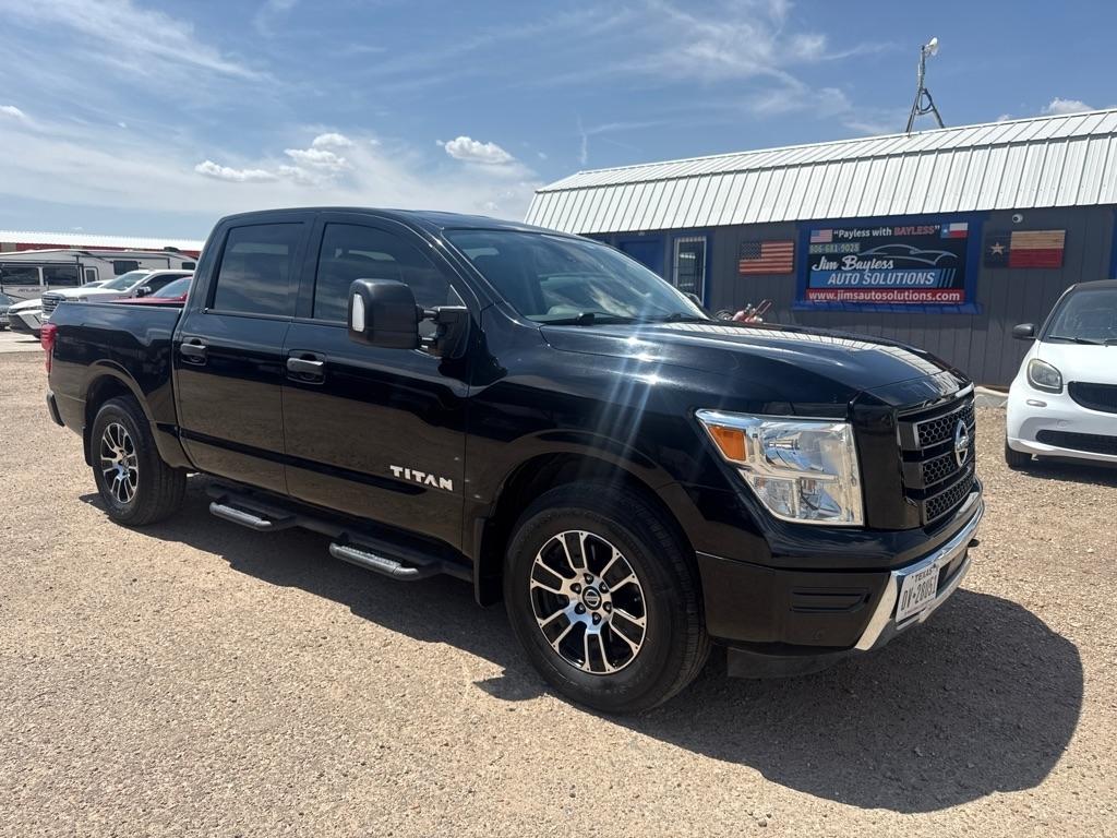 Nissan Titan SL Crew Cab 2WD 2022