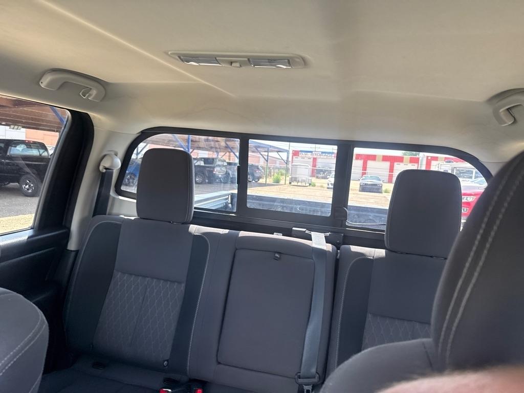 Nissan Titan SL Crew Cab 2WD 2022