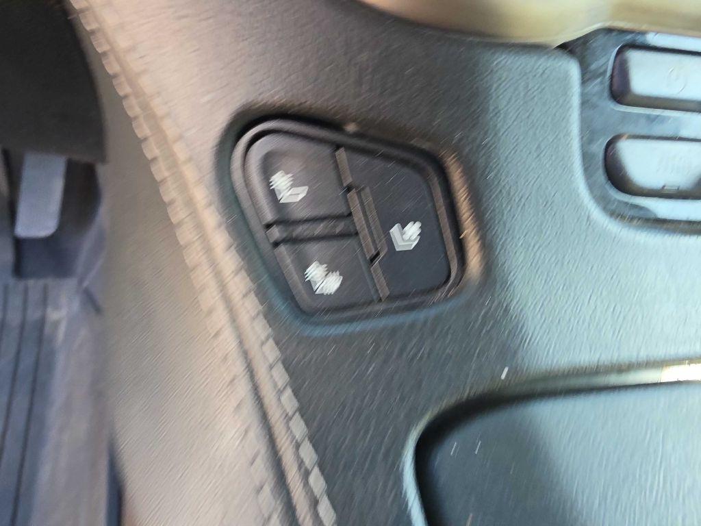 GMC Yukon XL Denali 4WD 2019