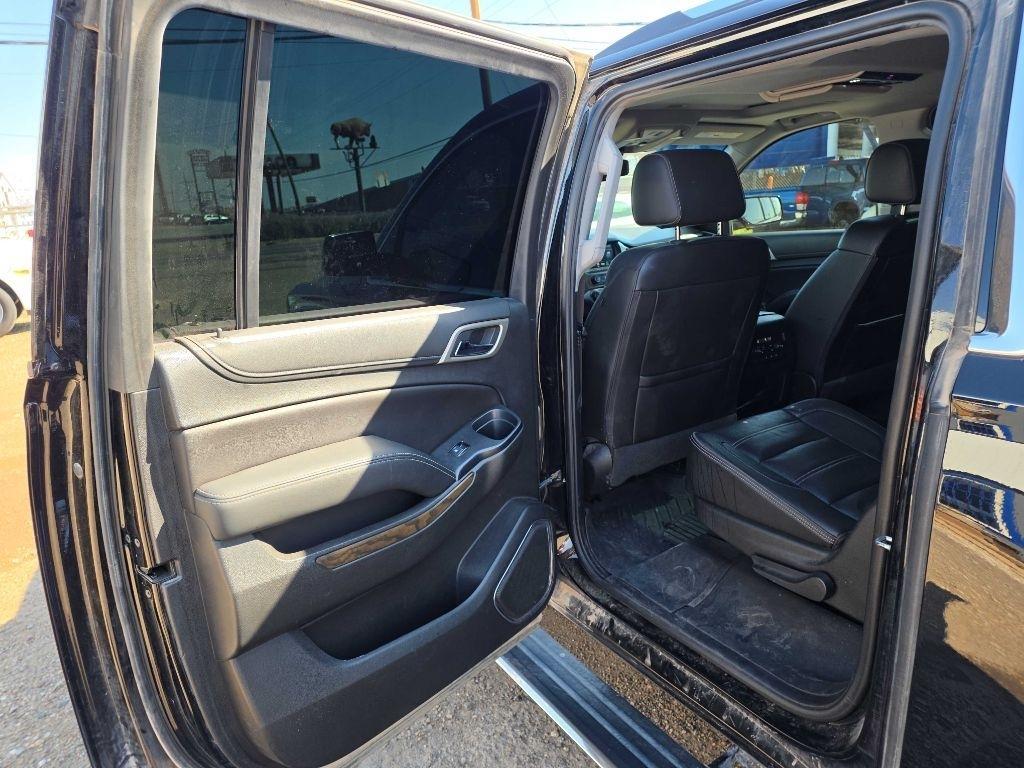 GMC Yukon XL Denali 4WD 2019
