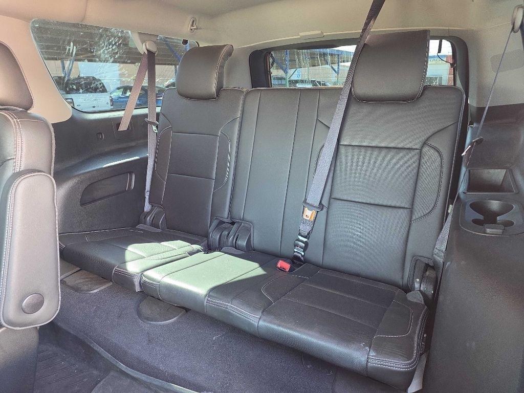 GMC Yukon XL Denali 4WD 2019