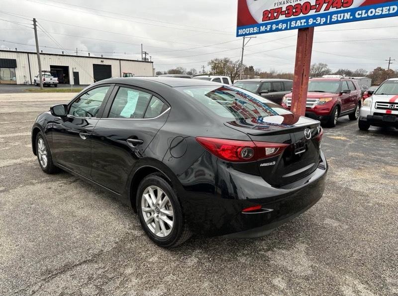 Mazda MAZDA3  2015