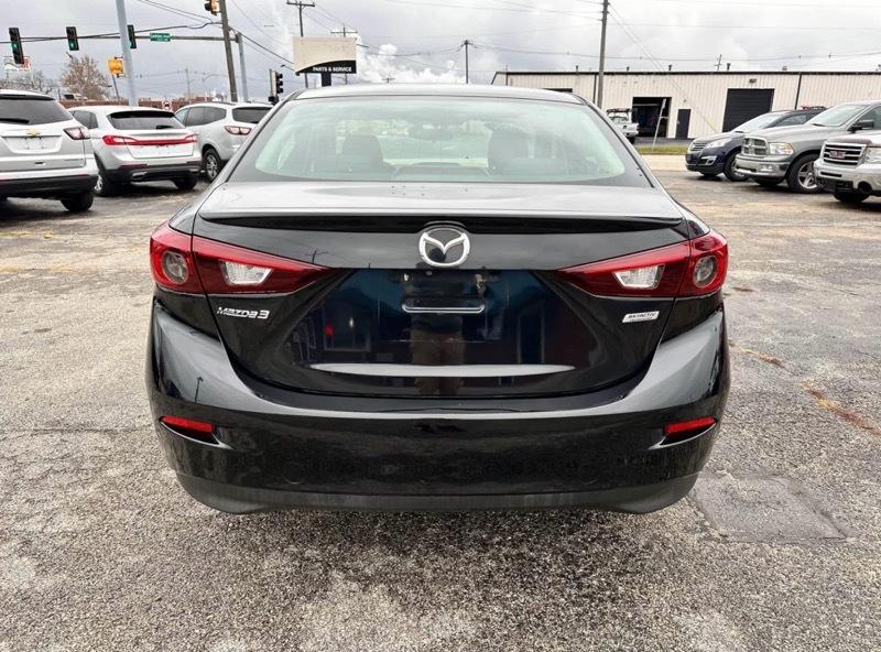 Mazda MAZDA3  2015