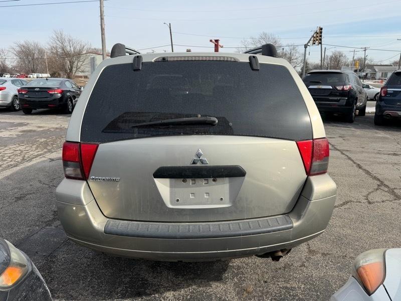 Mitsubishi Endeavor  2007