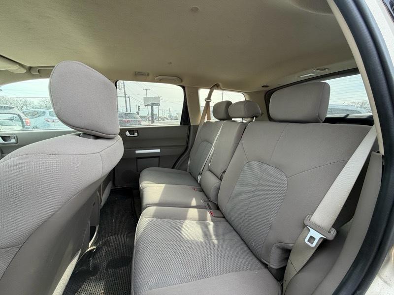 Mitsubishi Endeavor  2007