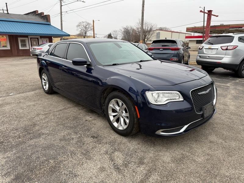 Chrysler 300  2016