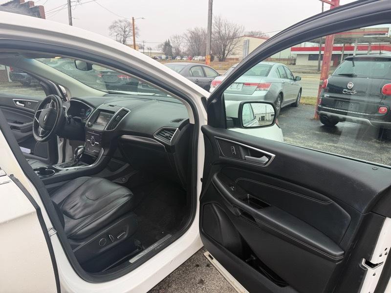 Ford Edge  2015