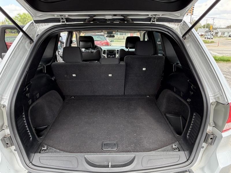 Jeep Grand Cherokee  2012