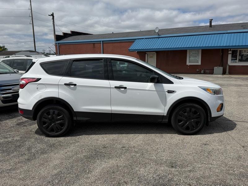 Ford Escape  2017