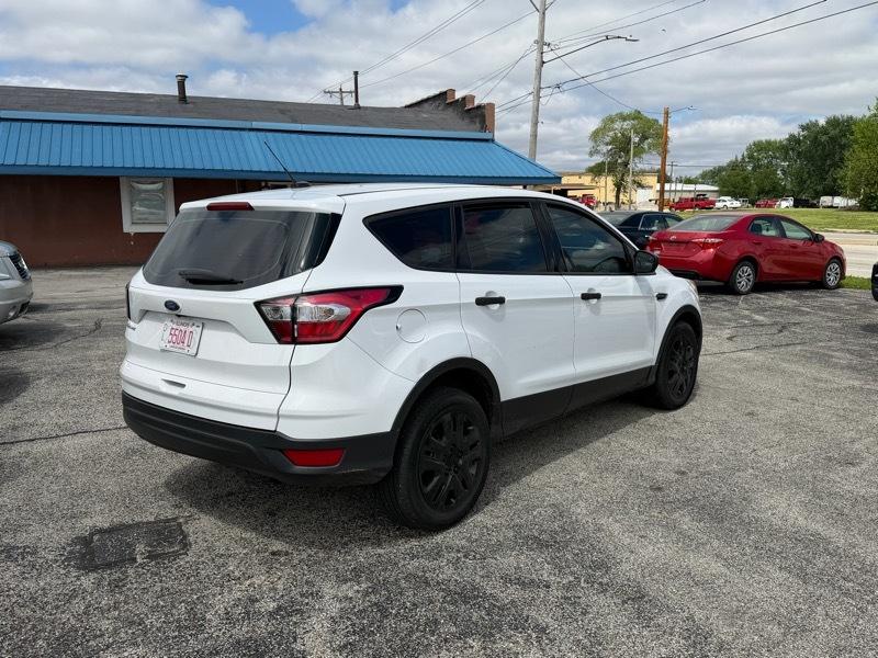 Ford Escape  2017