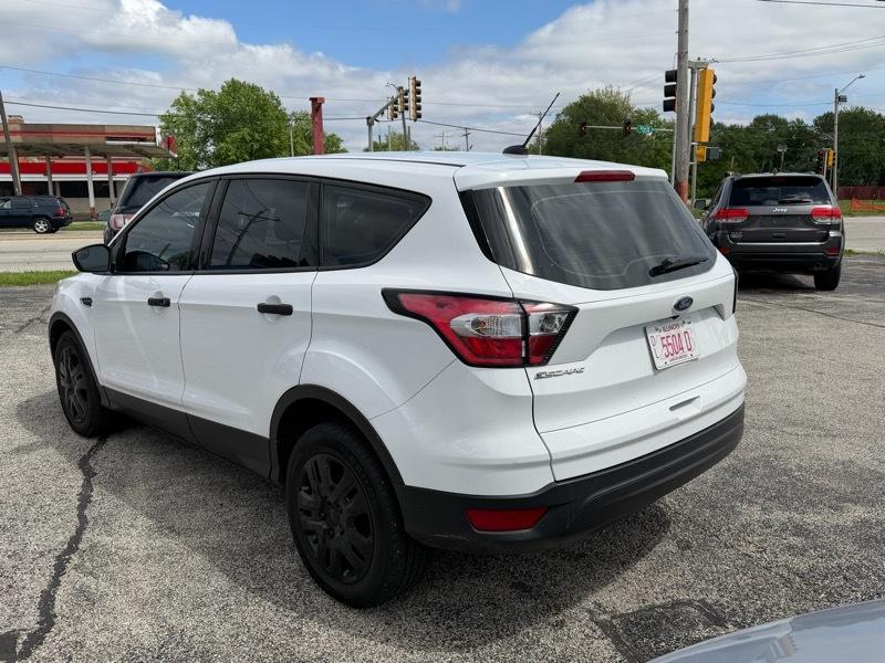 Ford Escape  2017
