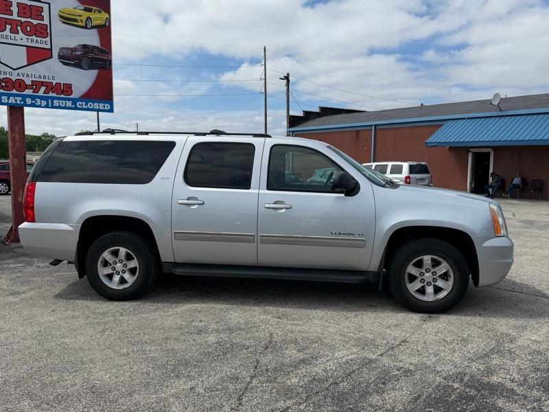 GMC Yukon XL  2012