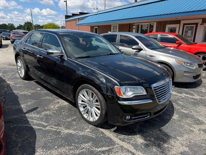 Chrysler 300  2011