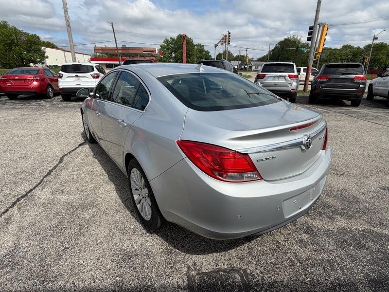 Buick Regal  2011