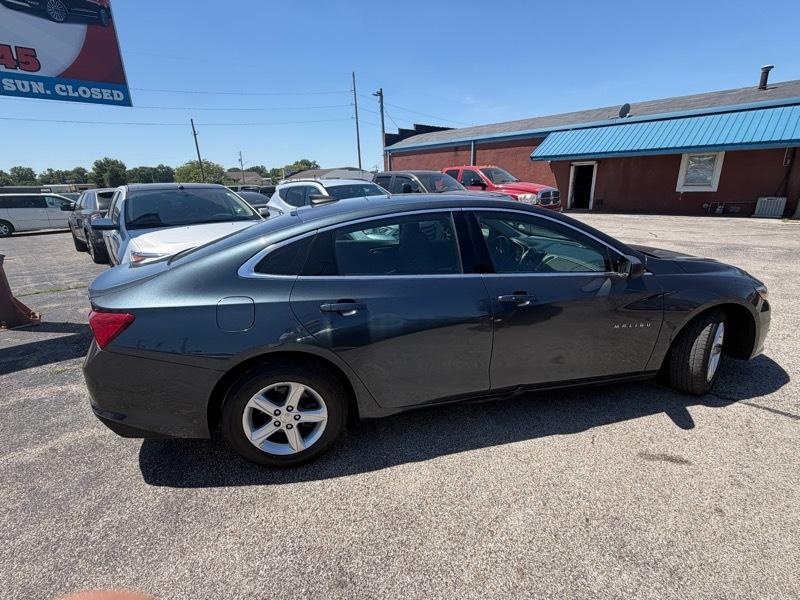 Chevrolet Malibu  2019