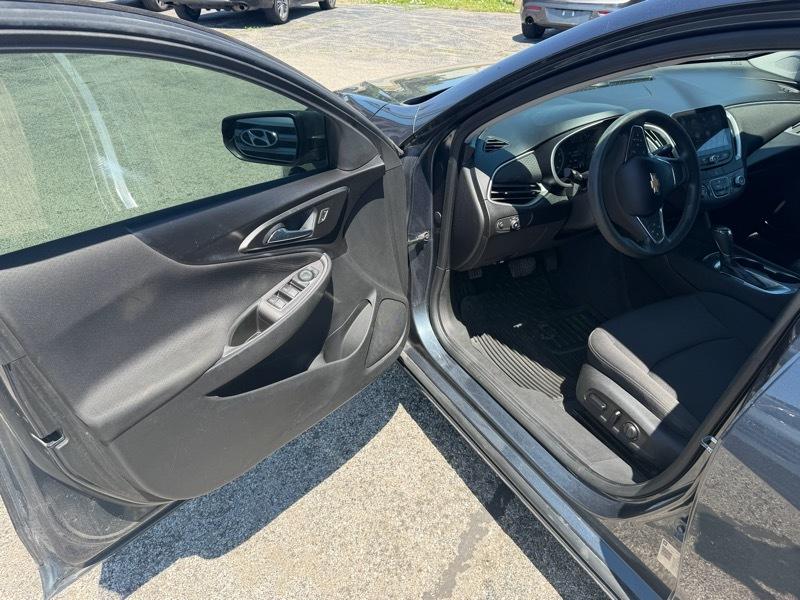 Chevrolet Malibu  2019
