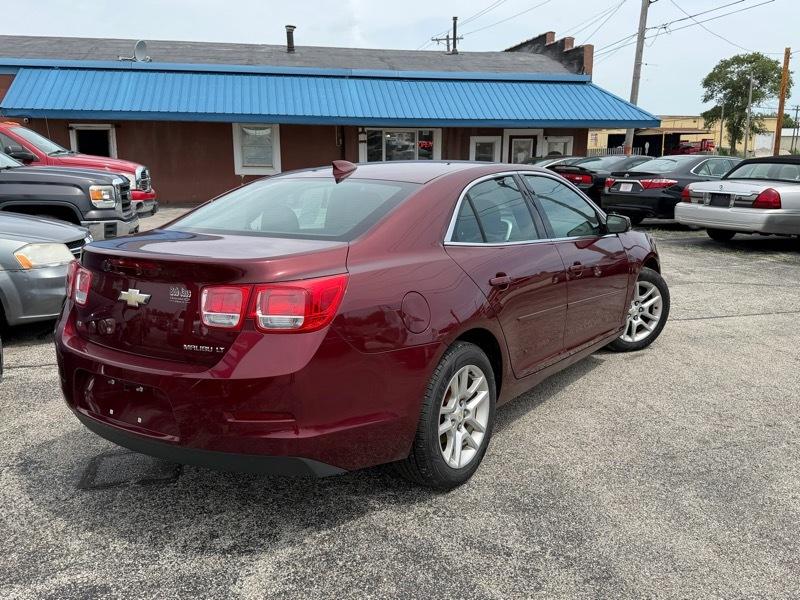 Chevrolet Malibu  2015